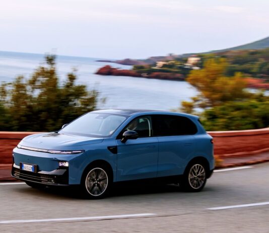 LEAPMOTOR BATE SU RÉCORD EN OCTUBRE CON MÁS DE 70.000 VEHÍCULOS ENTREGADOS EN CHINA LEAPMOTOR B10