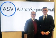 LA ALIANZA POR LA SEGURIDAD VIAL (ASV) RENUEVA SU PRESIDENCIA TEÓFILO DE LUIS, PRESIDENTE DE LA ALIANZA POR LA SEGURIDAD VIAL (ASV), CEDE EL TESTIGO A ENRIQUE LORCA, QUE PRESIDE LA CONFEDERACIÓN NACIONAL DE AUTOESCUELAS (CNAE)