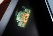 DIGITAL CRAFTSMANSHIP CONTINUES AS MULLINER OFFERS FIRST BESPOKE ANIMATED WELCOME LAMP DIGITAL CRAFTSMANSHIP CONTINUES AS MULLINER OFFERS FIRST BESPOKE ANIMATED WELCOME LAMP