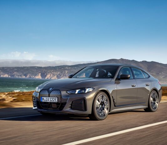 EL GRUPO BMW VUELVE A REDUCIR LAS EMISIONES DE CO2 DE TODA SU FLOTA EN LA UE EN 2025 BMW i4 e-drive