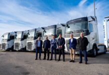 VOLVO TRUCKS ENTREGA 30 UNIDADES DEL FH 500 CV I-SAVE PARA LA CREACIÓN DE LA FLOTA PROPIA DE HOLCIM VOLVO TRUCKS ENTREGA 30 UNIDADES DEL FH 500 CV I-SAVE PARA LA CREACIÓN DE LA FLOTA PROPIA DE HOLCIM