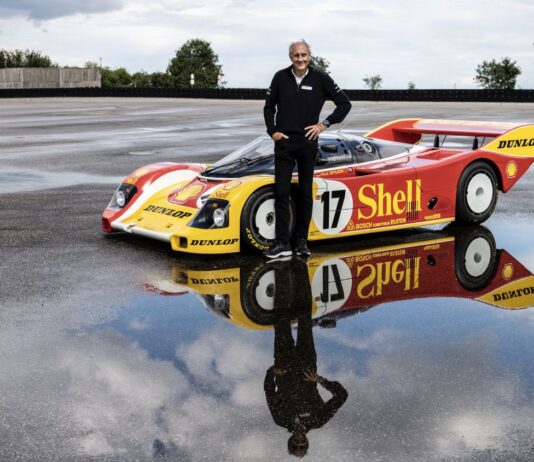 PORSCHE FELICITÓ A HANS-JOACHIM STUCK EN SU 75 CUMPLEAÑOS JOACHIM STUCK