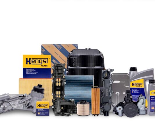 HENGST FILTRATION AMPLÍA SU GAMA DE PRODUCTOS PARA EL MERCADO DE RECAMBIOS CON TAPAS DE CULATA Y MÓDULOS DE TUBOS DE ADMISIÓN HENGST FILTRATION AMPLÍA SU GAMA DE PRODUCTOS PARA EL MERCADO DE RECAMBIOS