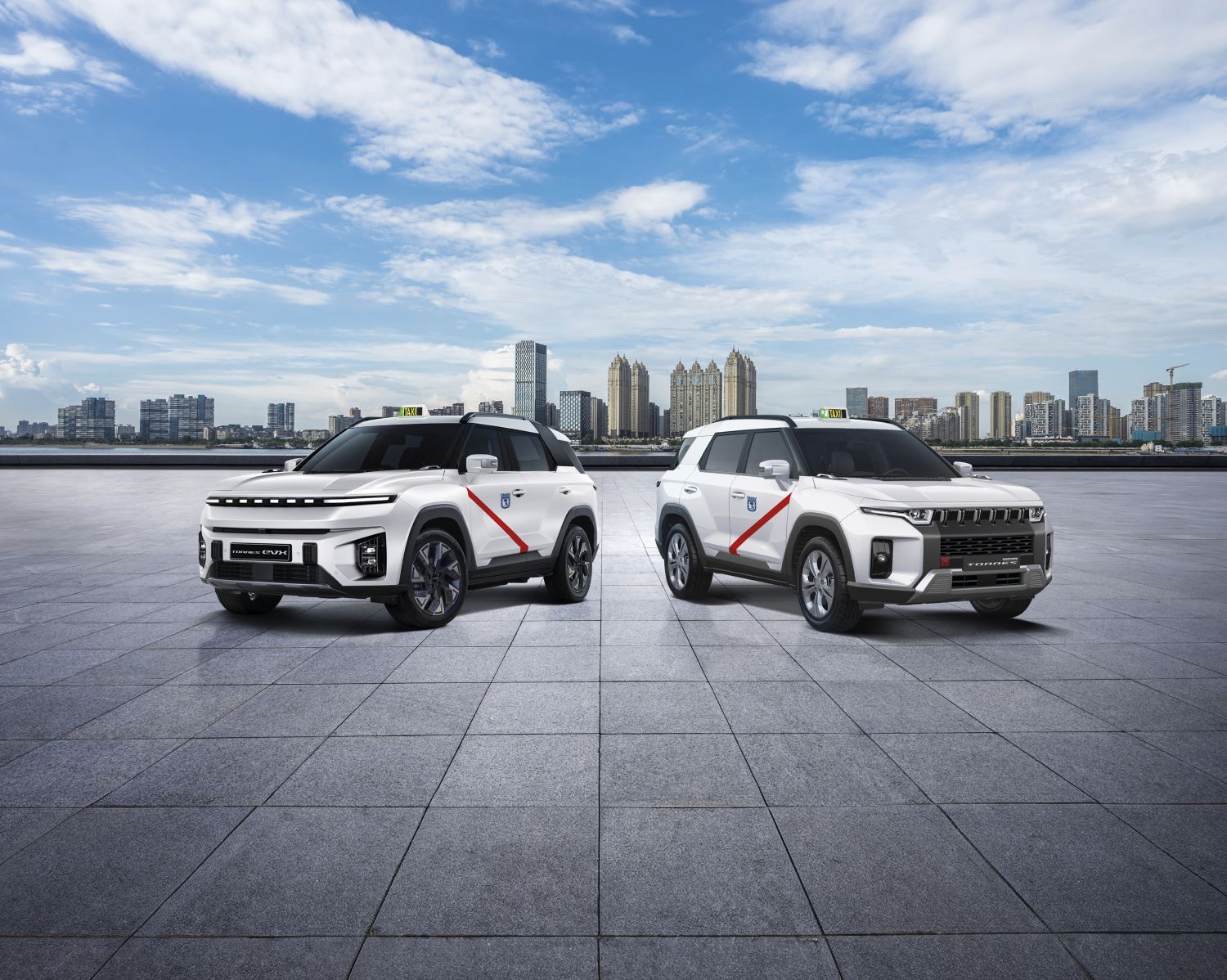 LOS TORRES EVX Y TORRES HEV SE INCORPORAN A LA OFERTA PARA TAXI EN MADRID Y BARCELONA