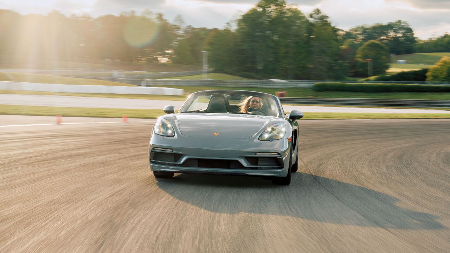 CHRISTY SWAID, APASIONADA DE PORSCHE