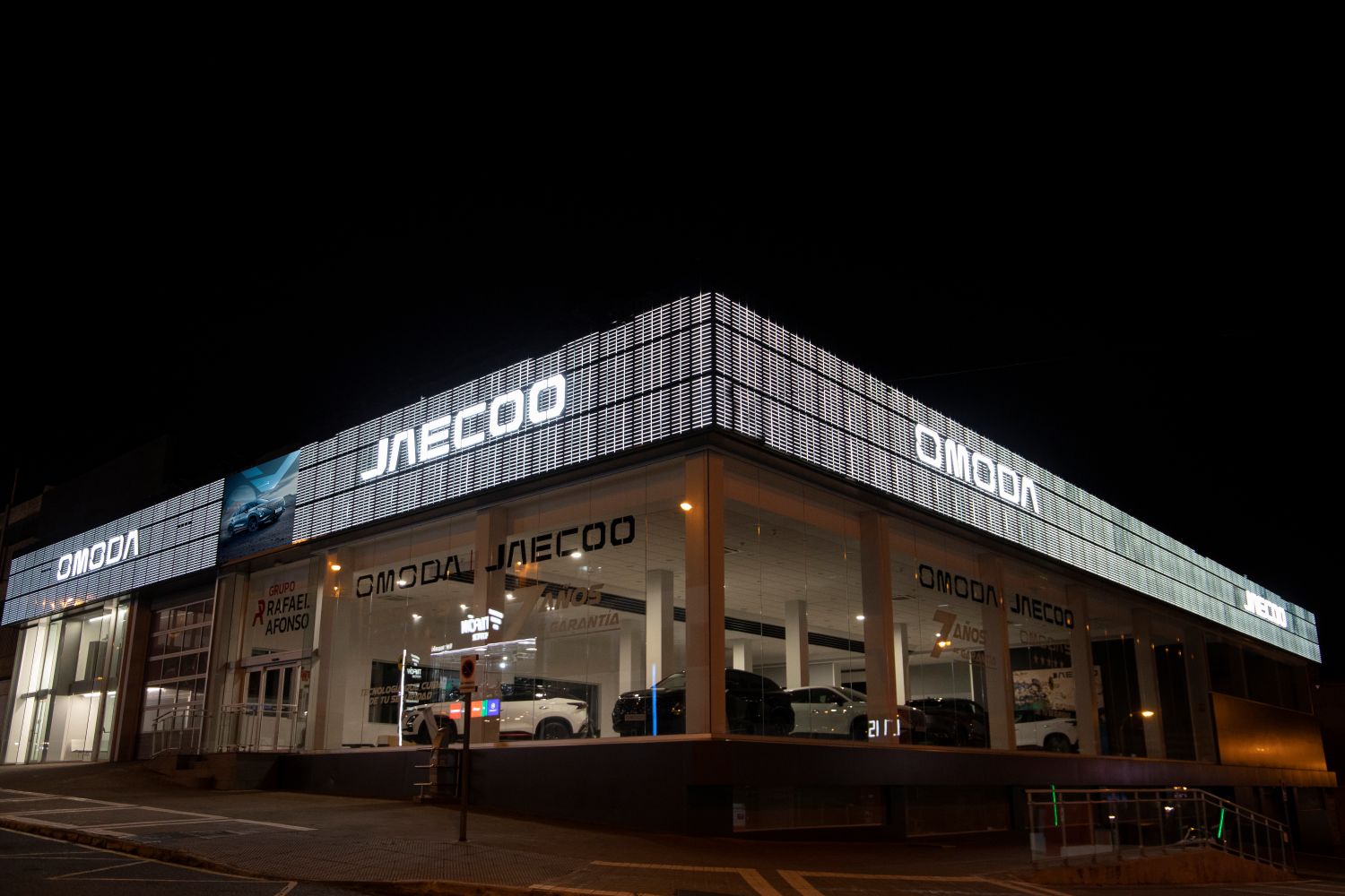 OMODA & JAECOO AUMENTA LA RENTABILIDAD DE SU RED COMERCIAL Y PROYECTA 115 CONCESIONARIOS PARA 2026