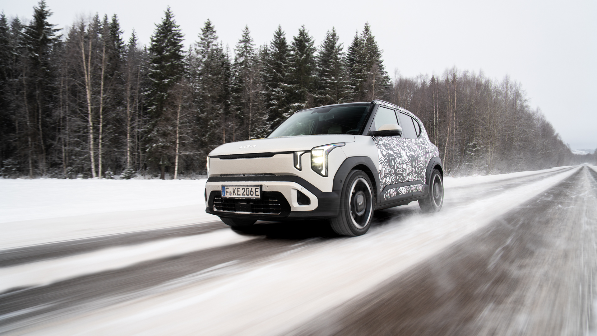 UN PROTOTIPO DEL KIA EV2 RECORRE 310 KM EN LA PRUEBA INVERNAL EL PRIX PARA VEHÍCULOS ELÉCTRICOS EN NORUEGA