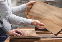 BENTLEY MOTORS REINFORCES COMMITMENT TO RESPONSIBLE RAW MATERIAL SOURCING AND ANIMAL WELFARE BENTLEY MOTORS REINFORCES COMMITMENT TO RESPONSIBLE RAW MATERIAL SOURCING AND ANIMAL WELFARE