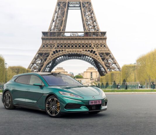 DENZA SE GLOBALIZA BAJO EL LEMA ‘TECHNOLOGY DRIVES ELEGANCE’ DENZA Z9GT