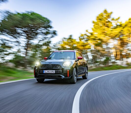 MINI CELEBRA LOS 25 AÑOS DEL MINI MODERNO MINI JOHN COOPER WORKS 2026