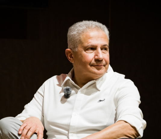 DOMINGO OCHOA, ORADOR INVITADO EN LA ESCUELA DE BELLAS ARTES DE LA UNIVERSITAT POLITÈCNICA DE VALÈNCIA DOMINGO OCHOA, FUNDADOR DE SPANIA GTA