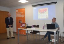 MARIO LAGUNA PRESENTÓ EN RAFELBUNYOL SU LIBRO “PEGASO EL COCHE ESPAÑOL DE ENSUEÑO” MARIO LAGUNA DURANTE LA IMPARTICIÓN DE LA CHARLA EN LA BIBLIOTECA DE RAFELBUNYOL EL 29 DE ABRIL DE 2026