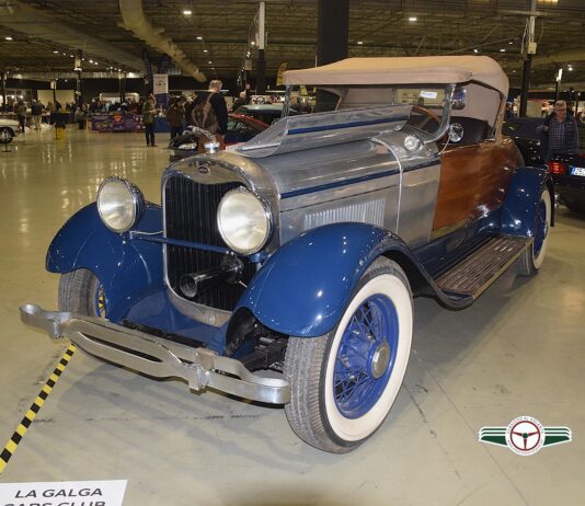 ANTIC AUTO ALICANTE CONVIRTIÓ A ALICANTE EN LA CAPITAL DEL VEHÍCULO HISTÓRICO ESTE LINCOLN FUE UNO DE LOS EJEMPLARES MÁS BONITOS EXPUESTOS EN ANTIC AUTO ALCANTE 2026