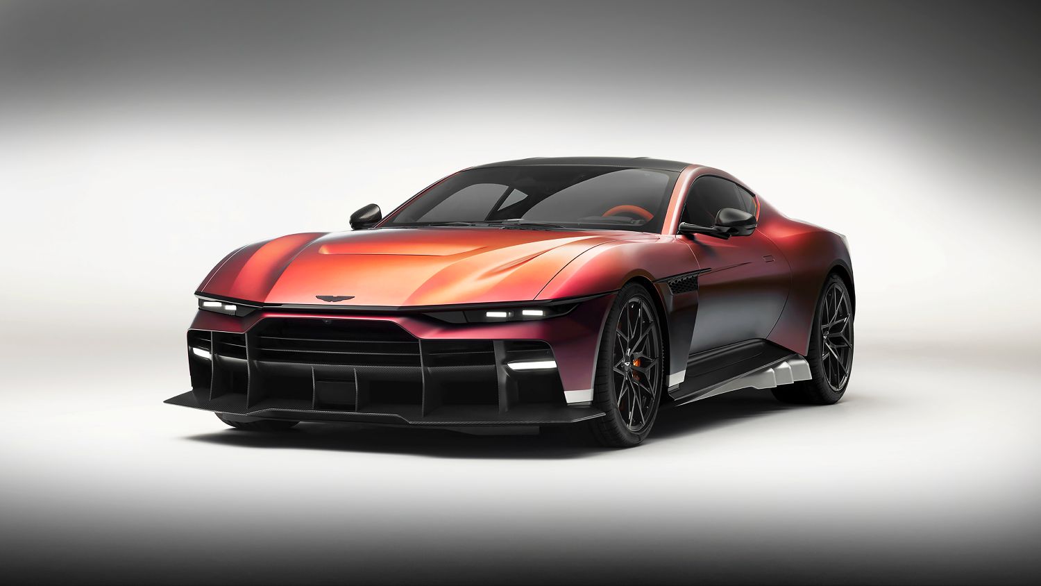 ASTON MARTIN VALEN