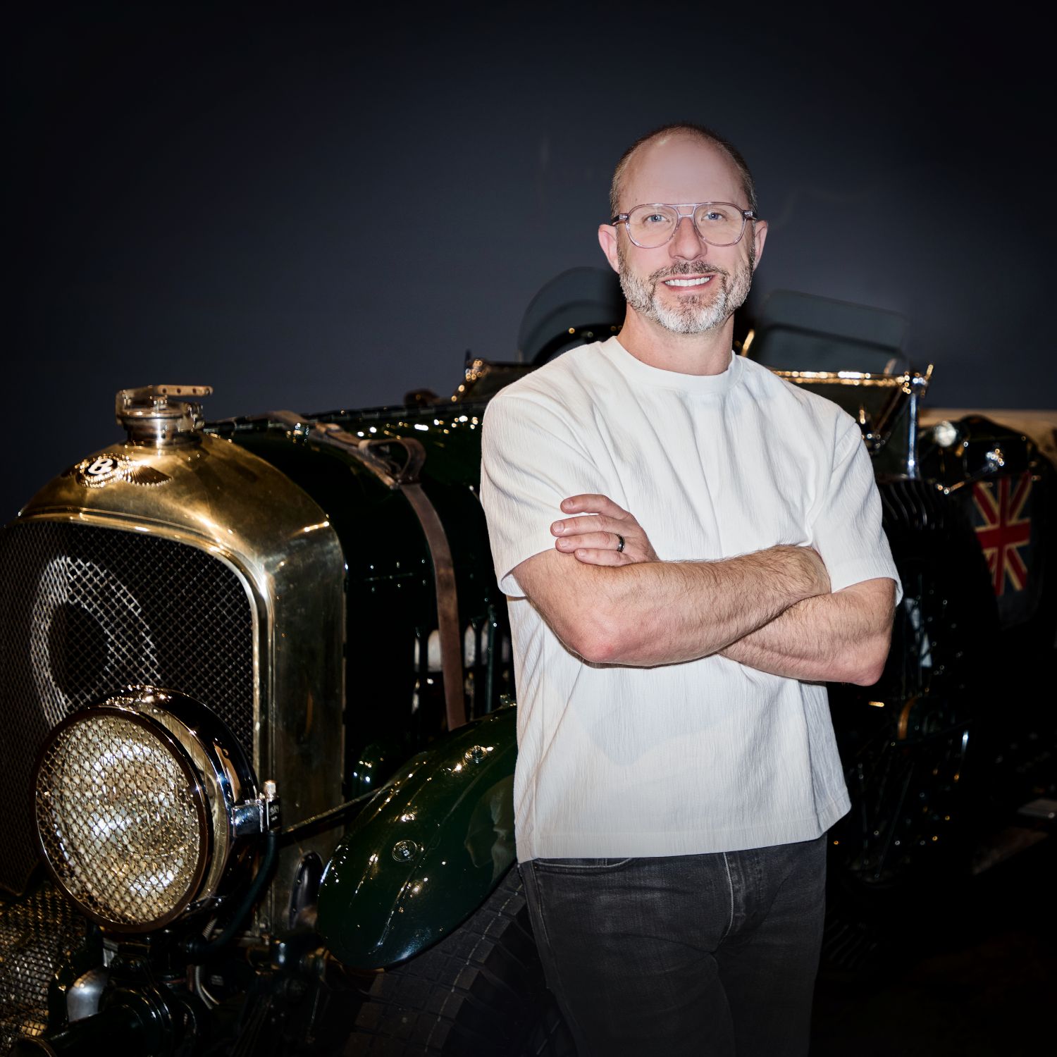 BENTLEY MOTORS APPOINTS T. JON MAYER AS NEW HEAD OF EXTERIOR DESIGN AND DESIGN OPERATIONS