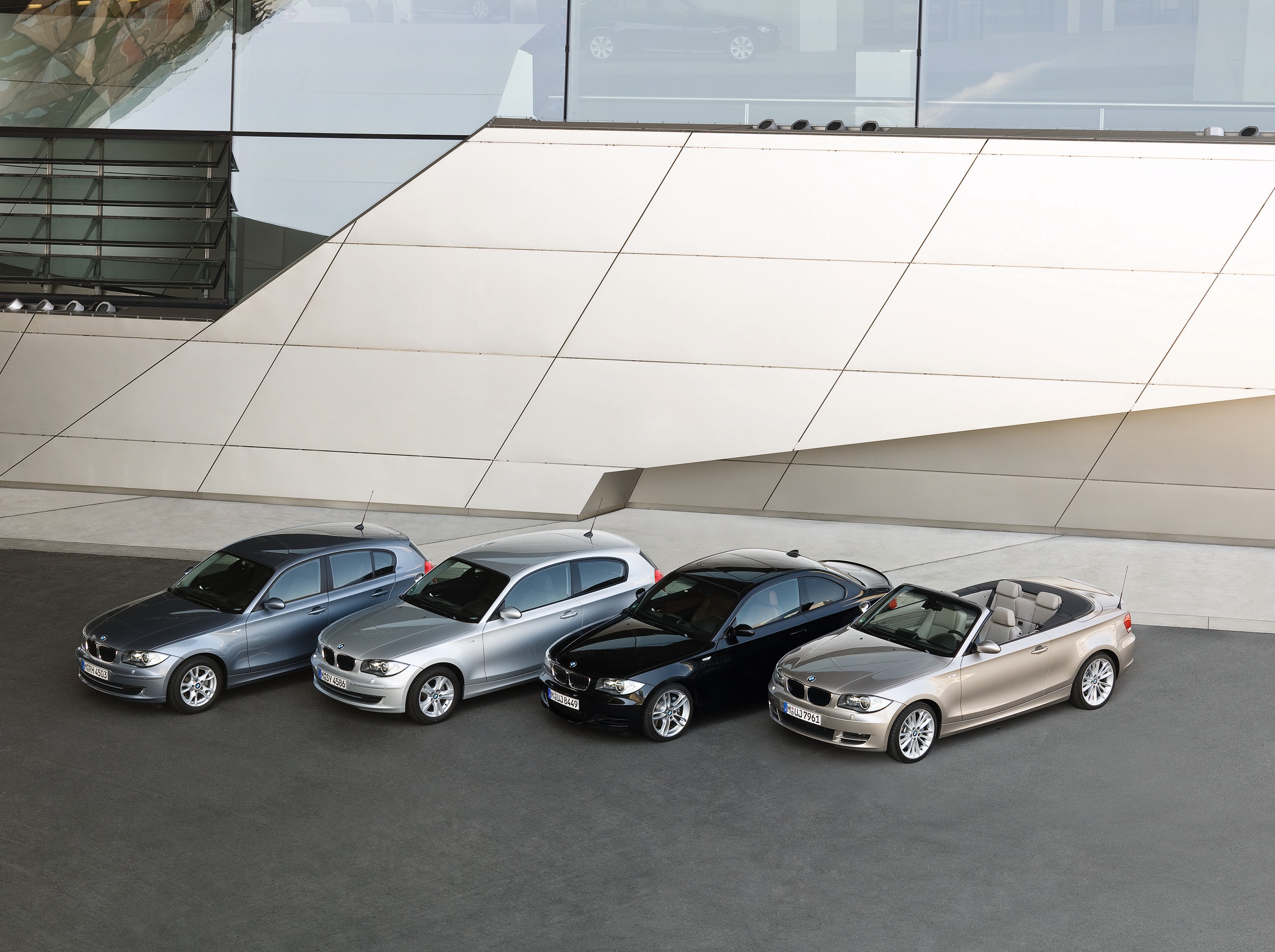 EL BMW SERIE 1: MÁS DE DOS DÉCADAS REINVENTANDO EL COMPACTO PREMIUM
