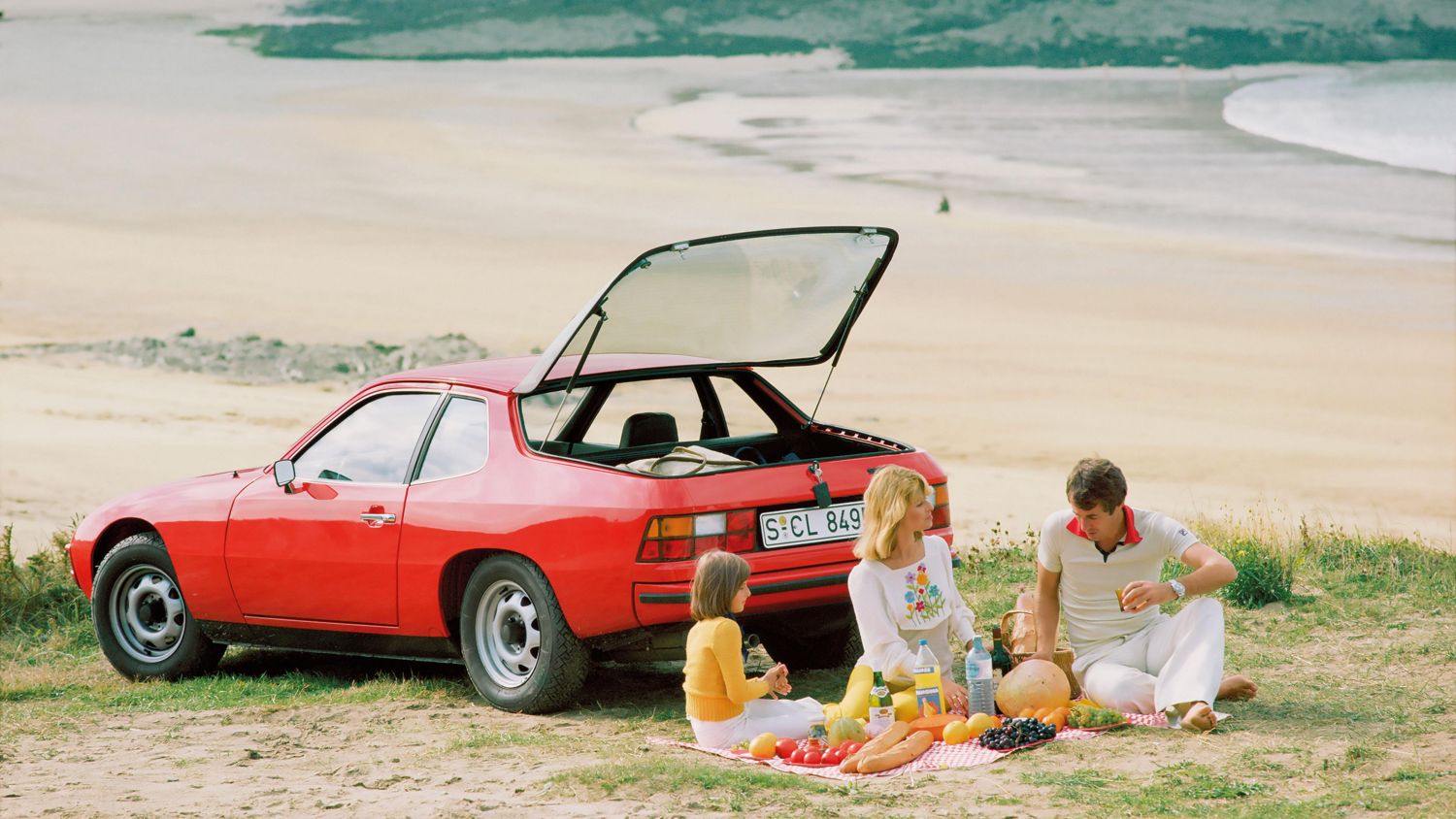 PORSCHE 924