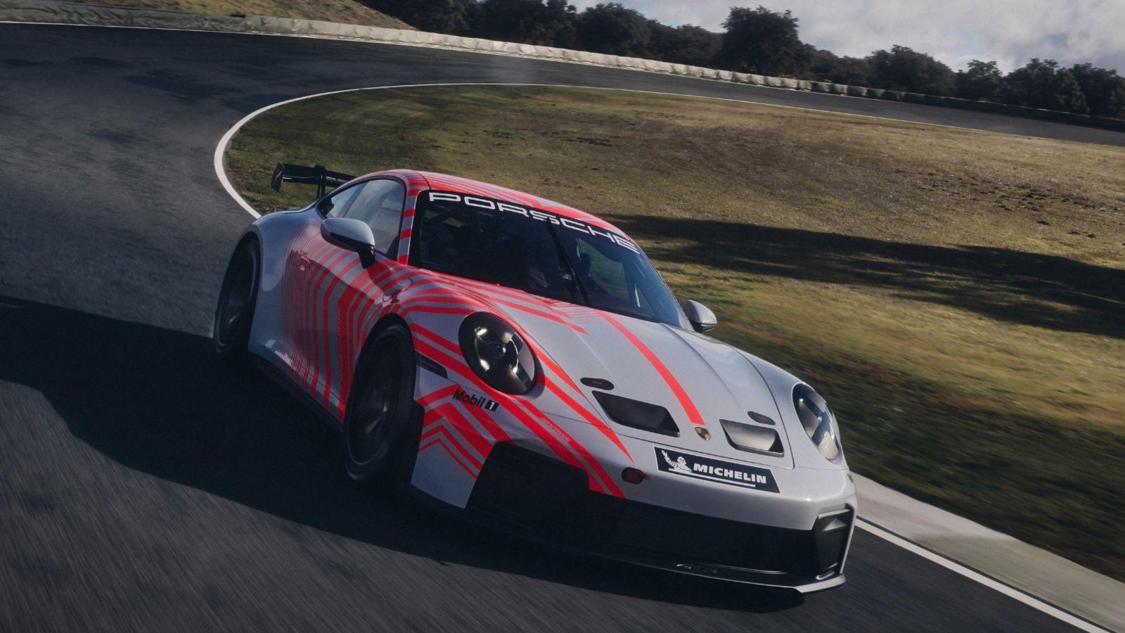 PORSCHE 911 CHALLENGE