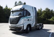 IVECO Y TOYOTA IMPULSAN LA PRÓXIMA GENERACIÓN DE CAMIONES PESADOS CON PILAS DE COMBUSTIBLE DE HIDRÓGENO A TRAVÉS DEL PROYECTO EMPOWER IVECO Y TOYOTA IMPULSAN LA PRÓXIMA GENERACIÓN DE CAMIONES PESADOS CON PILAS DE COMBUSTIBLE DE HIDRÓGENO A TRAVÉS DEL PROYECTO EMPOWER