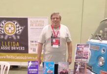 MIGUEL ÁNGEL ÁGUILA PRESENTÓ SU ÚLTIMO LIBRO, DEDICADO AL SEAT 124 SPORT, EN LA 31ª EXPLOCLÀSSIC DE MOLLERUSA EL AUTOR ESPECIALIZADO EN TEMÁTICA DE MOTOR MIGUEL ÁNGEL ÁGUILA EN LA 31ª EXPLOCÀSSIC