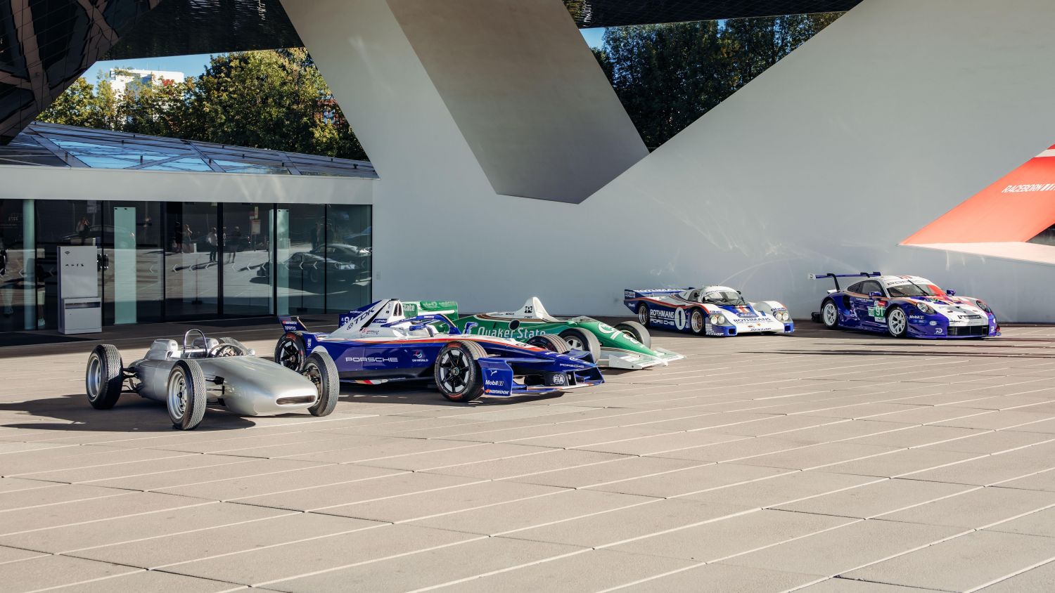 EL PORSCHE GANADOR DE FÓRMULA E SE INCORPORA A LA COLECCIÓN DEL MUSEO